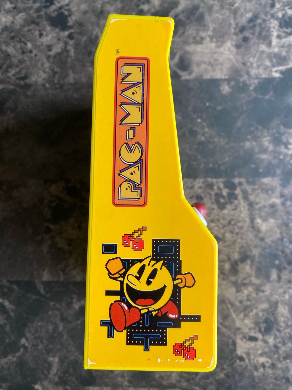 Mini PAC-MAN Game Console - Picture 4 of 5